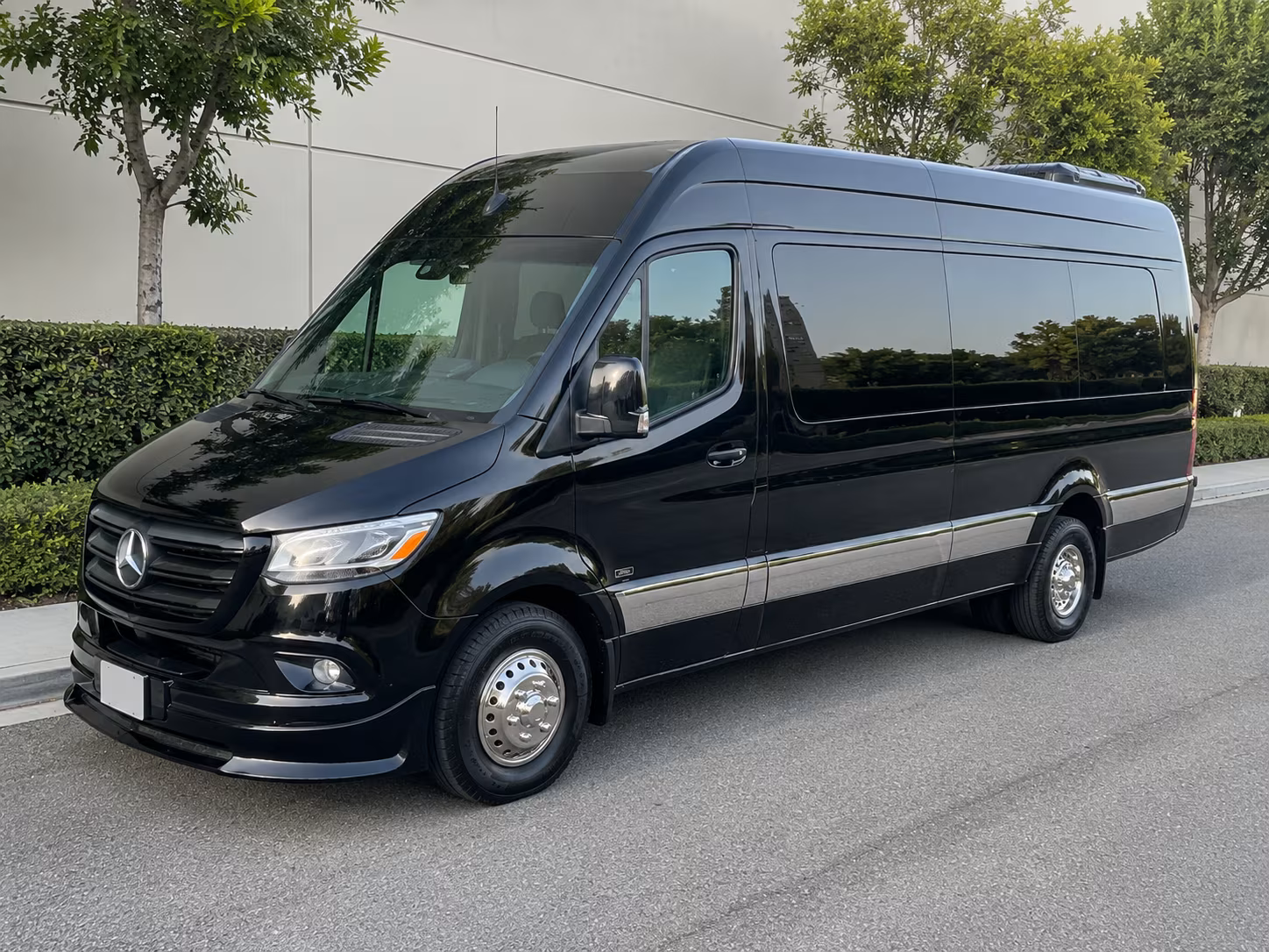 georgetown sporting event transportation onboard seating