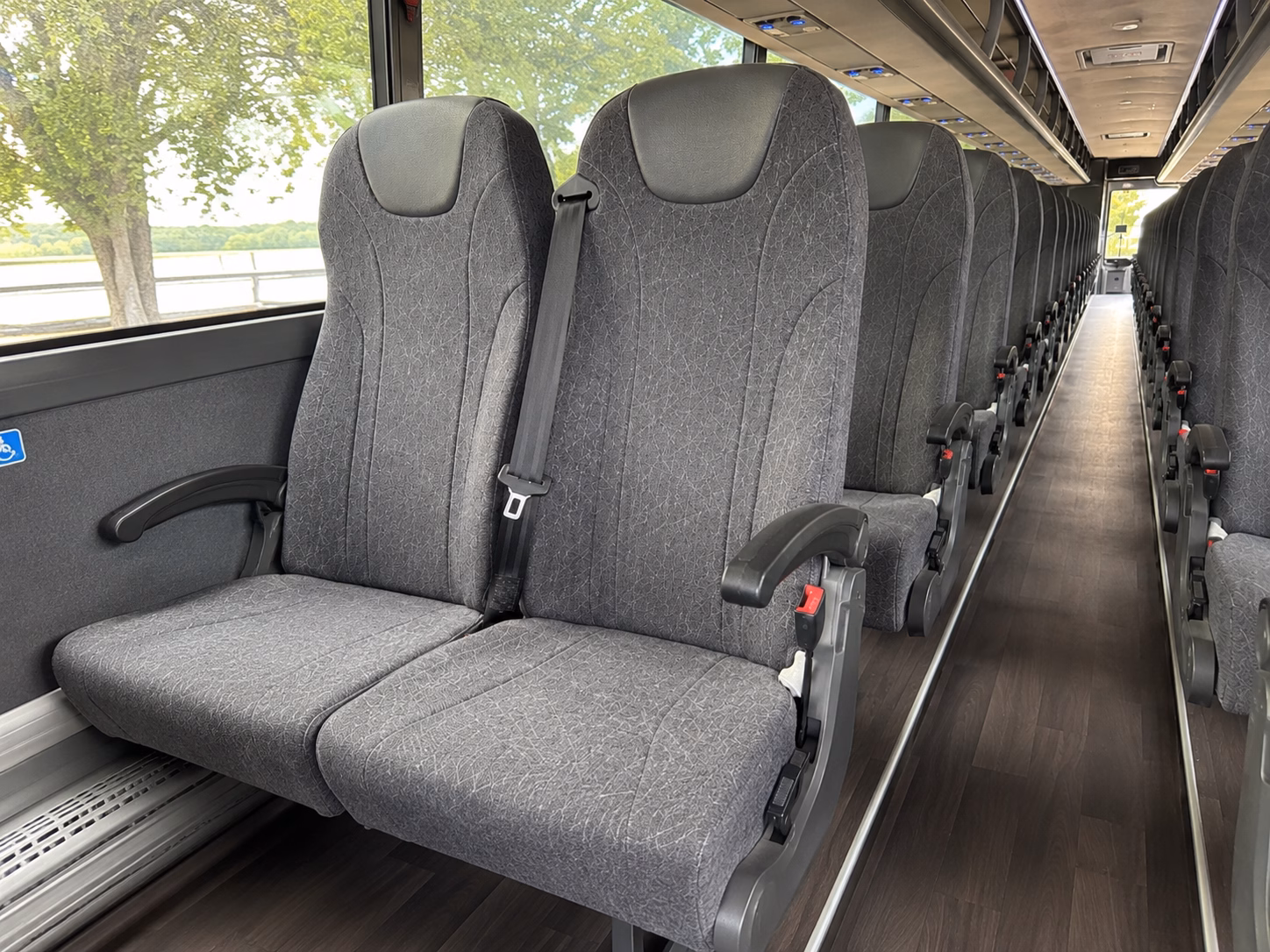 shuttle guests from georgetown hotels to your venue without anyone getting lost